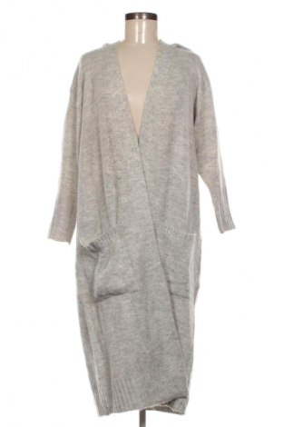 Γυναικεία ζακέτα Kapalua, Μέγεθος M, Χρώμα Γκρί, Τιμή 8,99 €