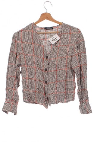 Дамска риза Bershka, Размер XS, Цвят Многоцветен, Цена 4,99 лв.