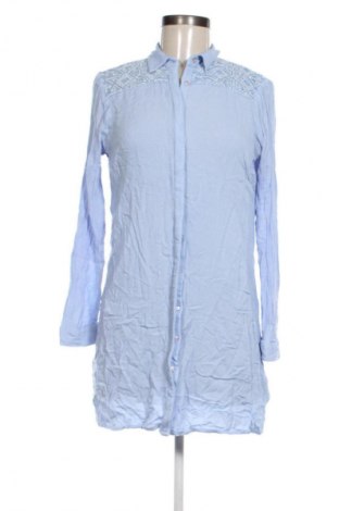 Дамска риза LC Waikiki, Размер M, Цвят Син, Цена 6,99 лв.