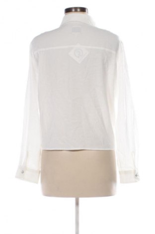 Дамска риза ONLY, Размер L, Цвят Бял, Цена 16,99 лв.