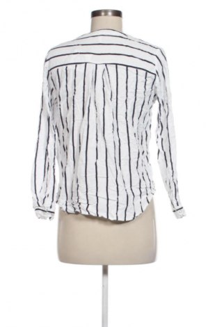 Дамска риза ONLY, Размер M, Цвят Син, Цена 13,99 лв.