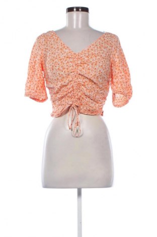 Γυναικείο t-shirt H&M, Μέγεθος S, Χρώμα Πολύχρωμο, Τιμή 16,52 €