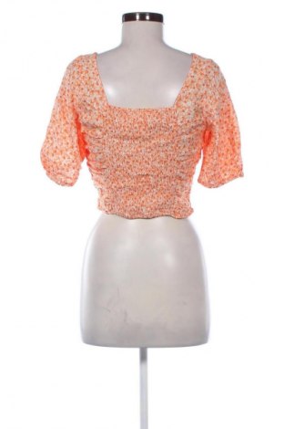 Γυναικείο t-shirt H&M, Μέγεθος S, Χρώμα Πολύχρωμο, Τιμή 16,52 €