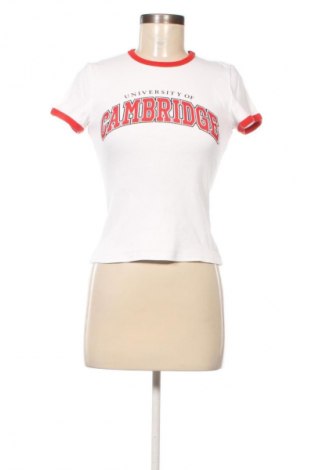 Γυναικείο t-shirt H&M Divided, Μέγεθος S, Χρώμα Λευκό, Τιμή 9,00 €