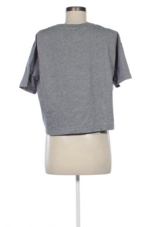 Női póló Nike, Méret M, Szín Sokszínű, Ár 5 474 Ft