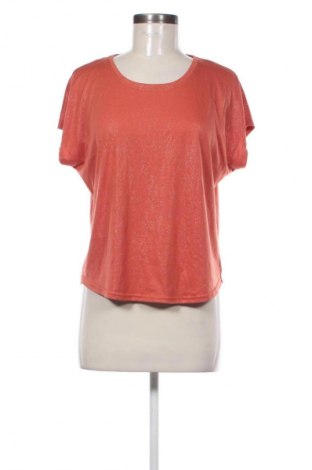 Дамска тениска ONLY, Размер S, Цвят Кафяв, Цена 13,69 лв.