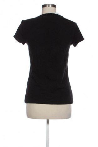 Γυναικείο t-shirt ONLY, Μέγεθος L, Χρώμα Μαύρο, Τιμή 15,99 €