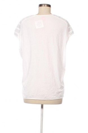 Дамска тениска PUMA, Размер M, Цвят Бял, Цена 27,37 лв.