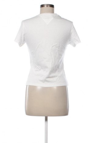 Дамска тениска Tommy Jeans, Размер L, Цвят Бял, Цена 77,99 лв.