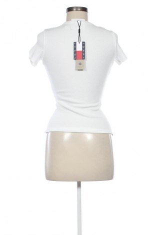 Damski T-shirt Tommy Jeans, Rozmiar S, Kolor Biały, Cena 172,99 zł
