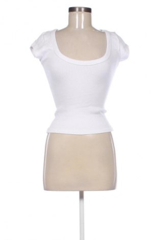 Dámske tričko Zara, Veľkosť M, Farba Biela, Cena  9,95 €
