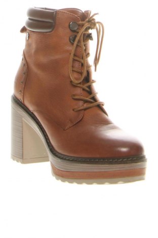 Dámské boty  Carmela, Velikost 38, Barva Hnědá, Cena  1 772,00 Kč