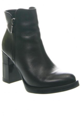 Botine de damă Gino Rossi, Mărime 36, Culoare Negru, Preț 177,99 Lei