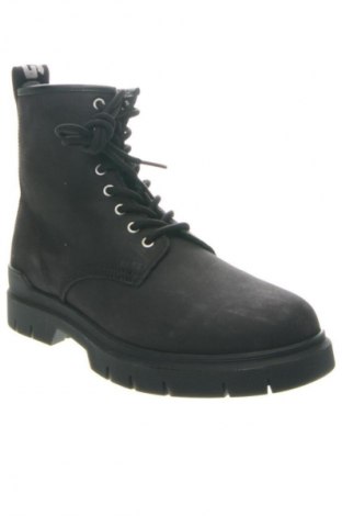 Botine de damă Hugo Boss, Mărime 42, Culoare Negru, Preț 1.179,99 Lei