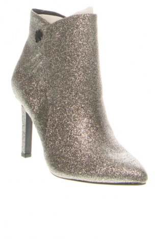 Dámské boty  Marco Tozzi, Velikost 39, Barva Stříbrná, Cena  1 729,00 Kč