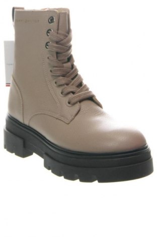 Női bokacsizma Tommy Hilfiger, Méret 36, Szín Bézs, Ár 64 919 Ft