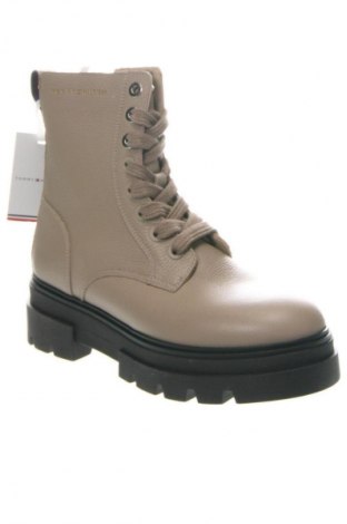 Botine de damă Tommy Hilfiger, Mărime 38, Culoare Maro, Preț 754,99 Lei
