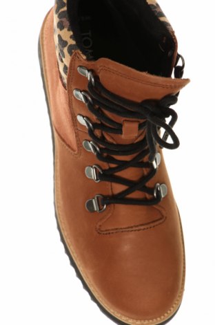 Botine de damă Toms, Mărime 37, Culoare Maro, Preț 399,99 Lei