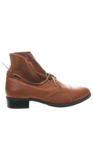 Botine de damă Unbranded, Mărime 40, Culoare Maro, Preț 326,00 Lei