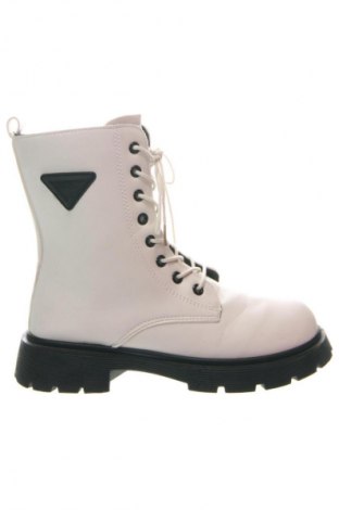 Botine de damă Unbranded, Mărime 38, Culoare Alb, Preț 117,99 Lei