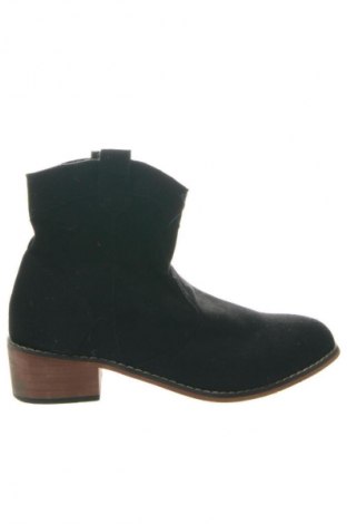 Dámské boty  Unbranded, Velikost 39, Barva Černá, Cena  975,00 Kč