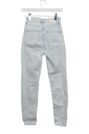 Női farmernadrág Bershka, Méret XS, Szín Sokszínű, Ár 3 929 Ft