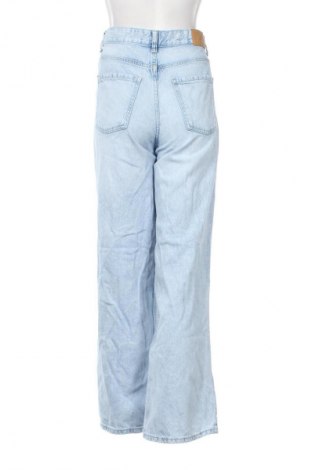 Dámske džínsy  Bershka, Veľkosť L, Farba Modrá, Cena  14,83 €