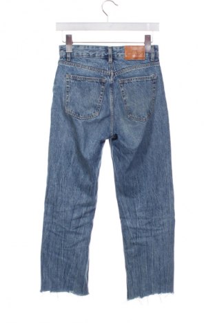 Női farmernadrág Bershka, Méret XS, Szín Kék, Ár 5 865 Ft