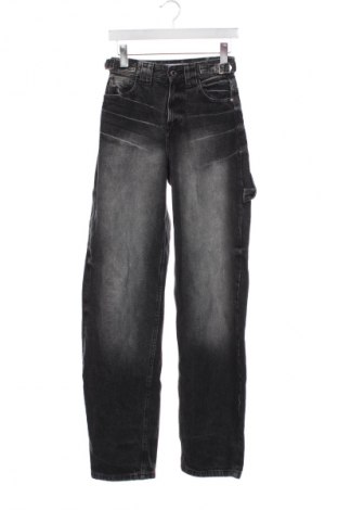 Γυναικείο Τζίν Bershka, Μέγεθος XS, Χρώμα Μαύρο, Τιμή 15,99 €