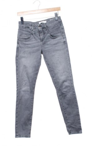 Дамски дънки Brax, Размер M, Цвят Сив, Цена 74,29 лв.