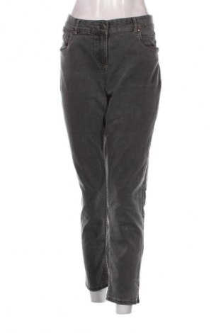 Dámske džínsy  C&A, Veľkosť XL, Farba Sivá, Cena  15,00 €