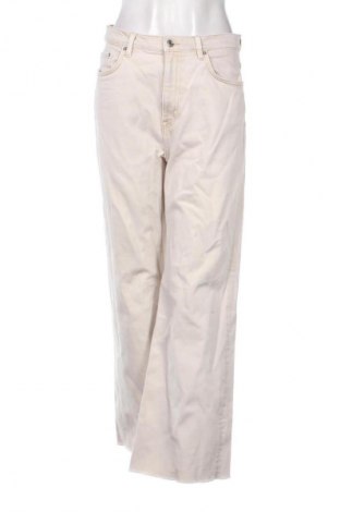 Blugi de femei Care Label, Mărime M, Culoare Bej, Preț 143,99 Lei