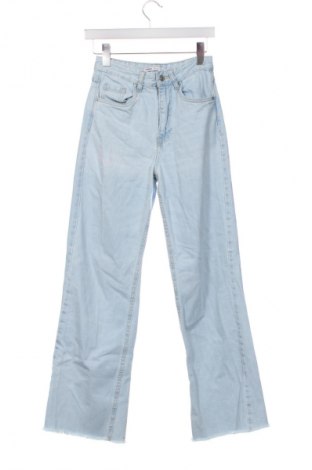 Γυναικείο Τζίν Cropp, Μέγεθος XXS, Χρώμα Μπλέ, Τιμή 13,99 €