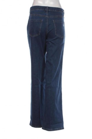 Дамски дънки Delmao, Размер S, Цвят Син, Цена 93,99 лв.