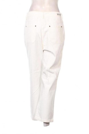 Дамски дънки Element, Размер M, Цвят Бял, Цена 23,99 лв.