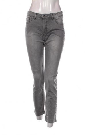 Γυναικείο Τζίν Ginger, Μέγεθος S, Χρώμα Πολύχρωμο, Τιμή 6,99 €