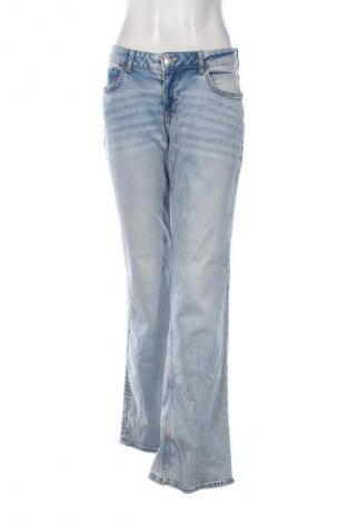 Γυναικείο Τζίν H&M Divided, Μέγεθος M, Χρώμα Μπλέ, Τιμή 14,83 €