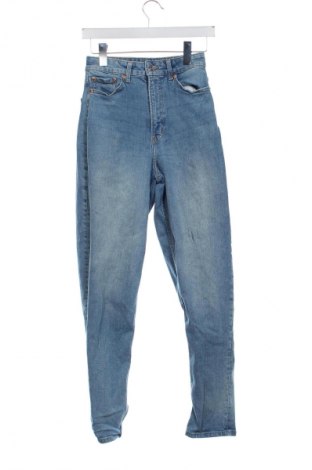 Дамски дънки H&M Divided, Размер XS, Цвят Син, Цена 29,33 лв.