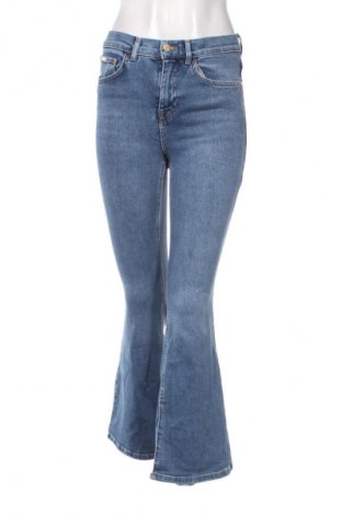 Blugi de femei LCW, Mărime S, Culoare Albastru, Preț 76,32 Lei