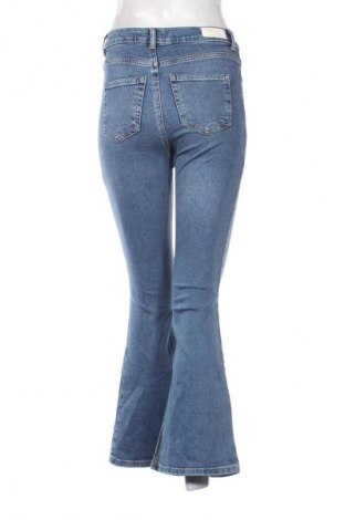 Blugi de femei LCW, Mărime S, Culoare Albastru, Preț 76,32 Lei