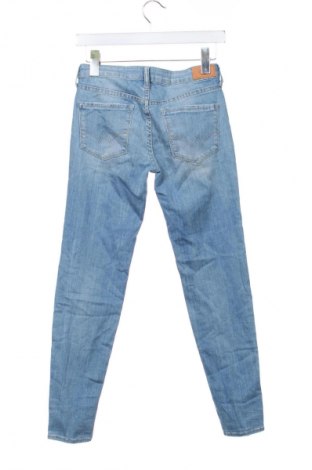 Damskie jeansy Le Temps Des Cerises, Rozmiar M, Kolor Niebieski, Cena 45,99 zł