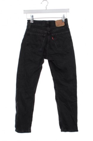 Дамски дънки Levi's, Размер XXS, Цвят Сив, Цена 54,99 лв.