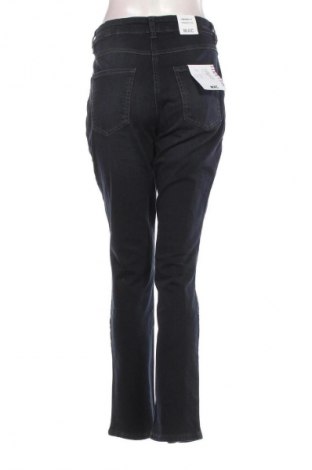 Дамски дънки Mac, Размер M, Цвят Син, Цена 174,99 лв.