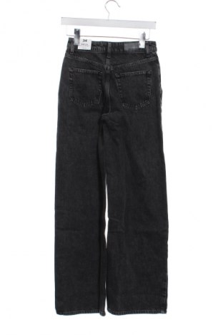 Dámské džíny  Mango, Velikost XXS, Barva Šedá, Cena  379,00 Kč