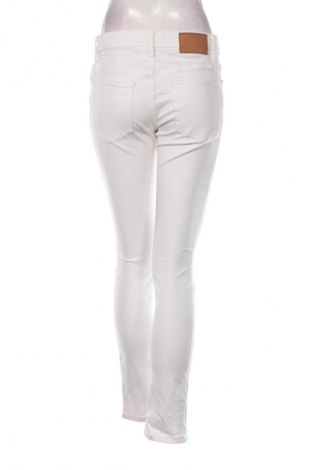 Dámske džínsy  Mango, Veľkosť M, Farba Biela, Cena  17,95 €