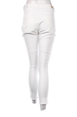 Női farmernadrág ONLY, Méret XL, Szín Fehér, Ár 19 749 Ft