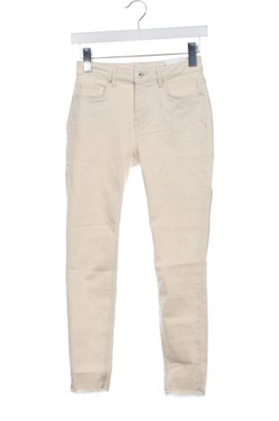Дамски дънки ONLY, Размер S, Цвят Екрю, Цена 77,99 лв.