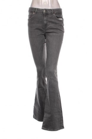 Női farmernadrág ONLY, Méret L, Szín Szürke, Ár 19 749 Ft