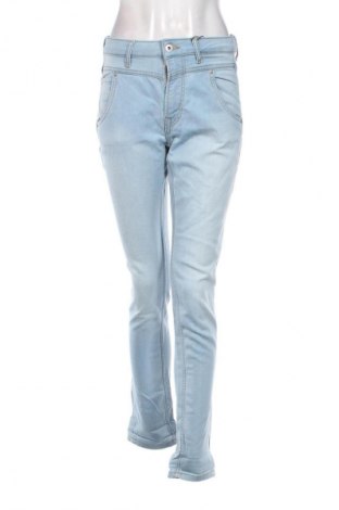 Дамски дънки Pepe Jeans, Размер S, Цвят Син, Цена 142,99 лв.