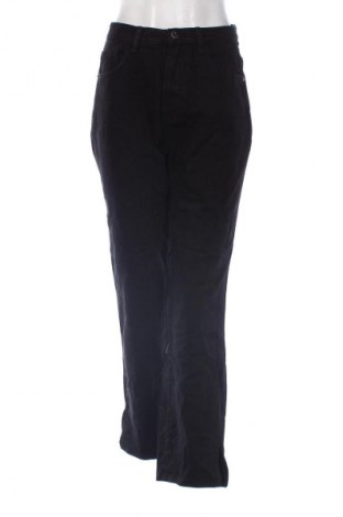 Dámske džínsy  Pretty Little Thing, Veľkosť S, Farba Čierna, Cena  23,95 €